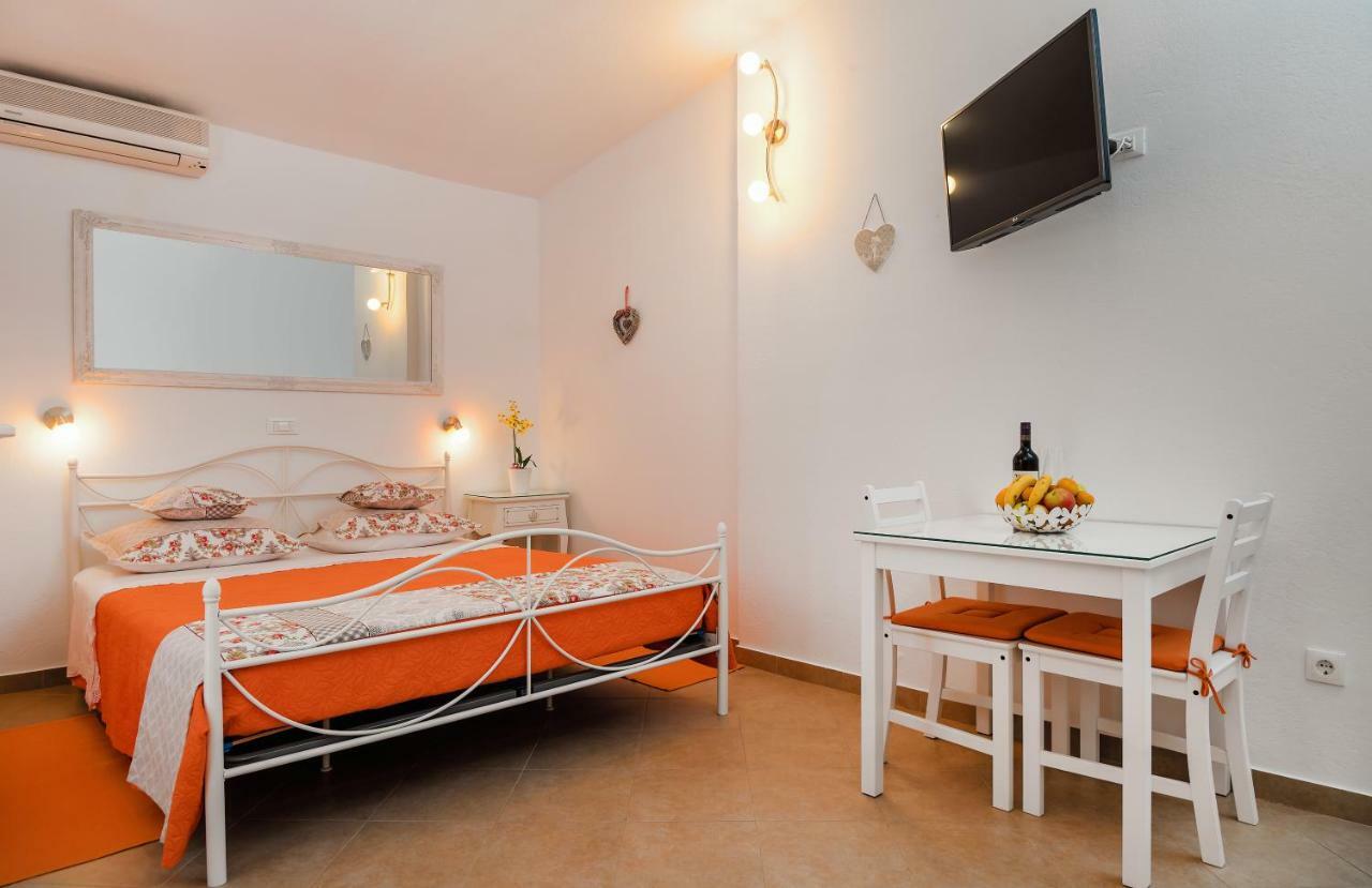 באסקה וודה Apartments Villa Lilla מראה חיצוני תמונה